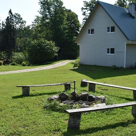 Joeniidu Holiday House Trolla Экстерьер фото